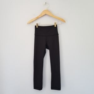 Lululemon Hi Rise Wunder Under Crop